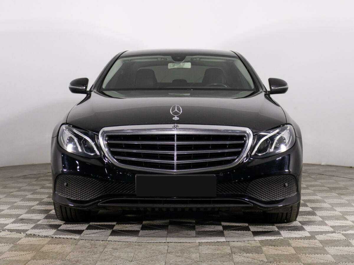 Купить Mercedes-Benz E-Класс с пробегом. Фото: #1