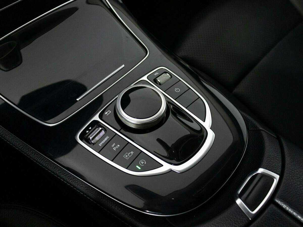 Купить Mercedes-Benz E-Класс с пробегом. Фото: #18