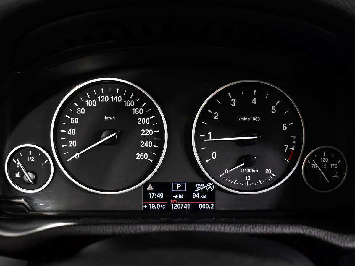 Купить BMW X3 с пробегом. Фото: #11