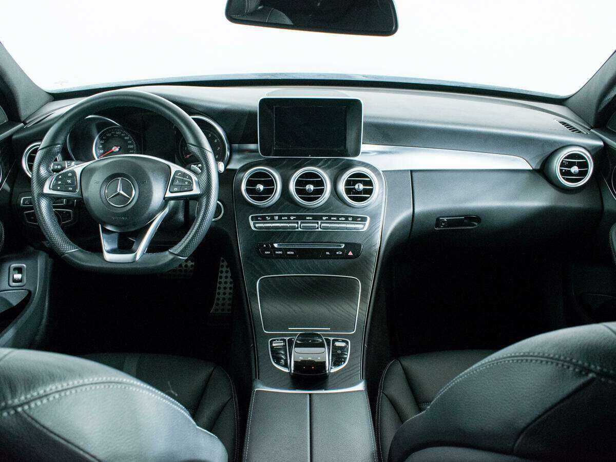 Купить Mercedes-Benz C-Класс с пробегом. Фото: #11