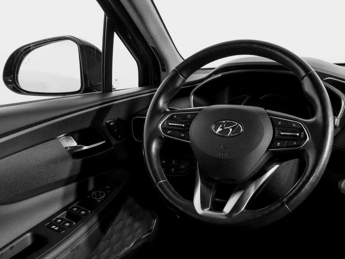 Купить Hyundai Santa Fe с пробегом. Фото: #12