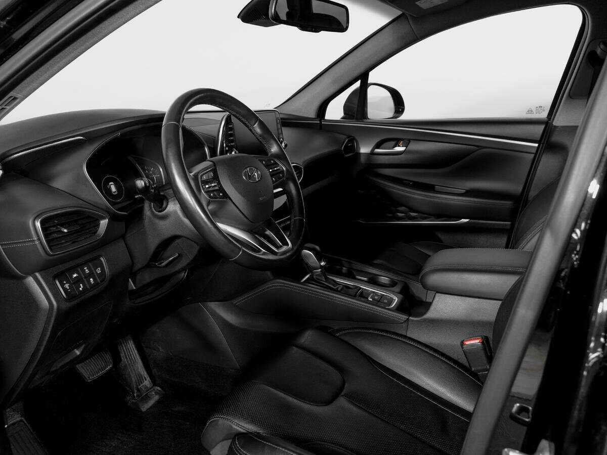 Купить Hyundai Santa Fe с пробегом. Фото: #13