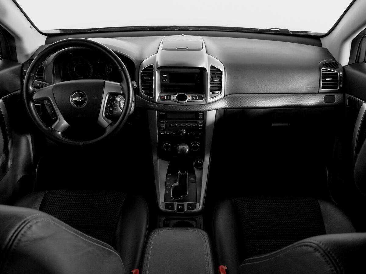 Купить Chevrolet Captiva с пробегом. Фото: #10