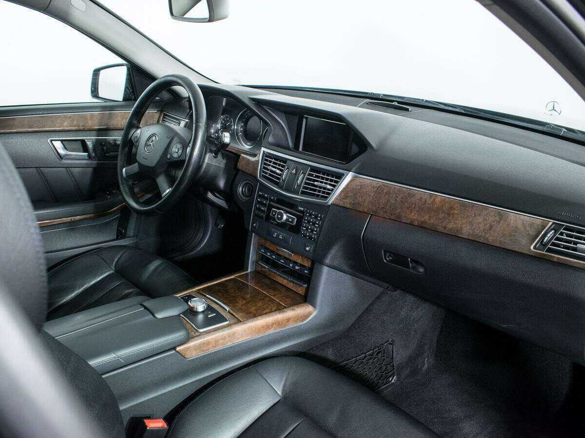 Купить Mercedes-Benz E-Класс с пробегом. Фото: #9