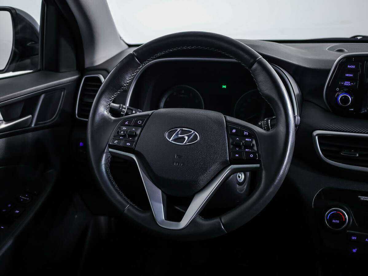 Купить Hyundai Tucson с пробегом. Фото: #9