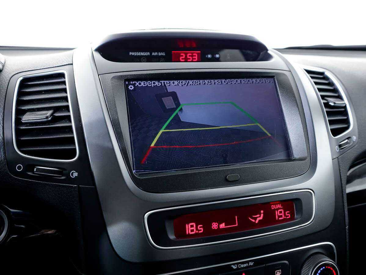 Купить Kia Sorento с пробегом. Фото: #16