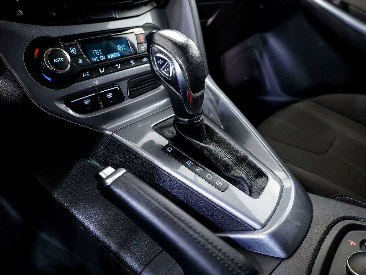 Купить Ford Focus с пробегом. Фото: #15