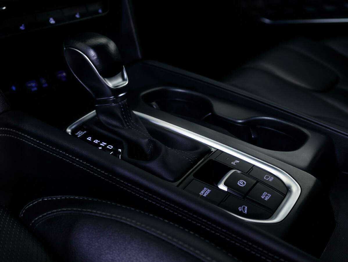 Купить Hyundai Santa Fe с пробегом. Фото: #18