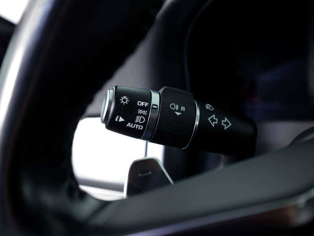 Купить Jaguar XF с пробегом. Фото: #20