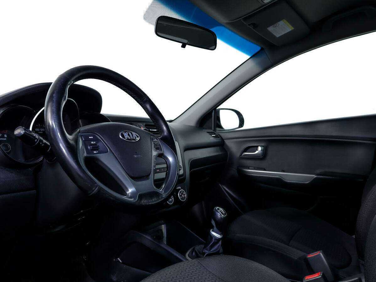 Купить Kia Rio с пробегом. Фото: #10