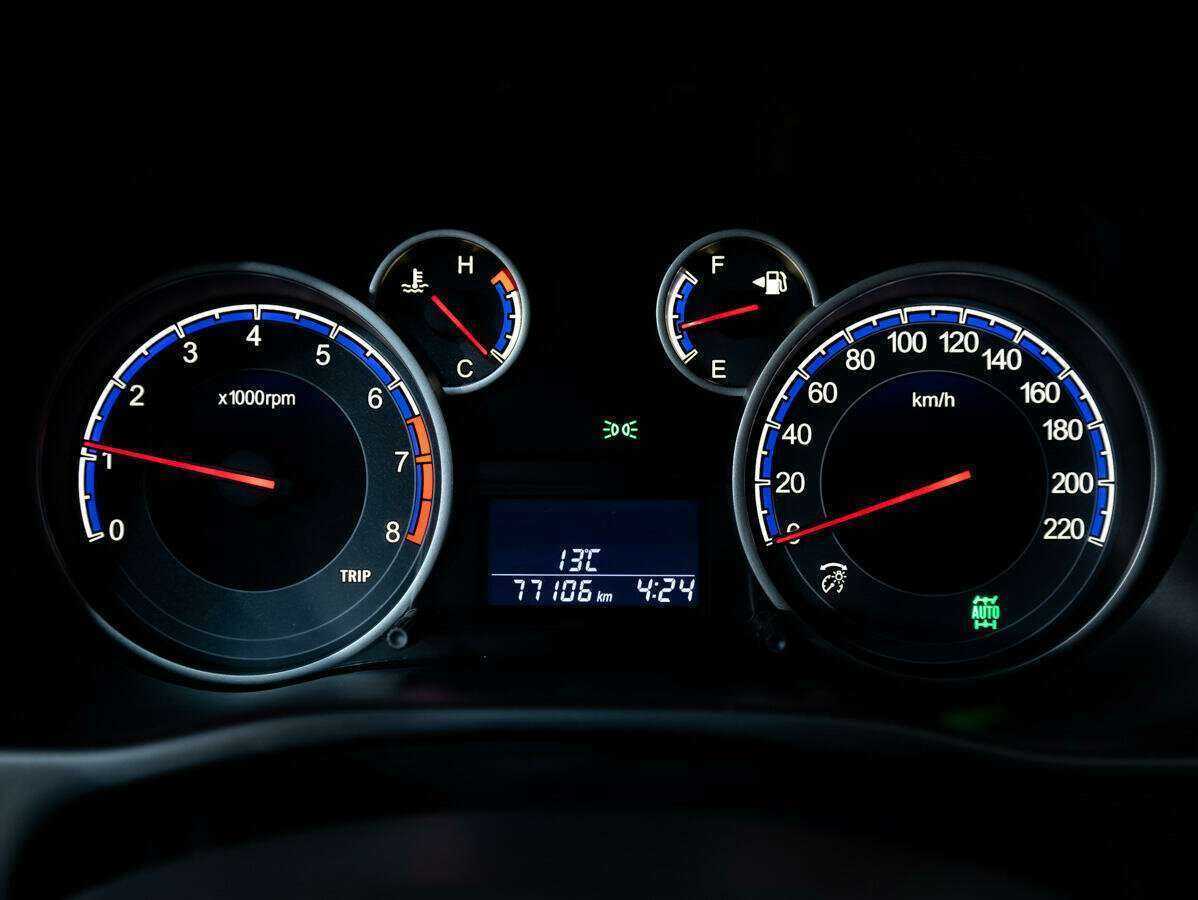 Купить Suzuki SX4 с пробегом. Фото: #13