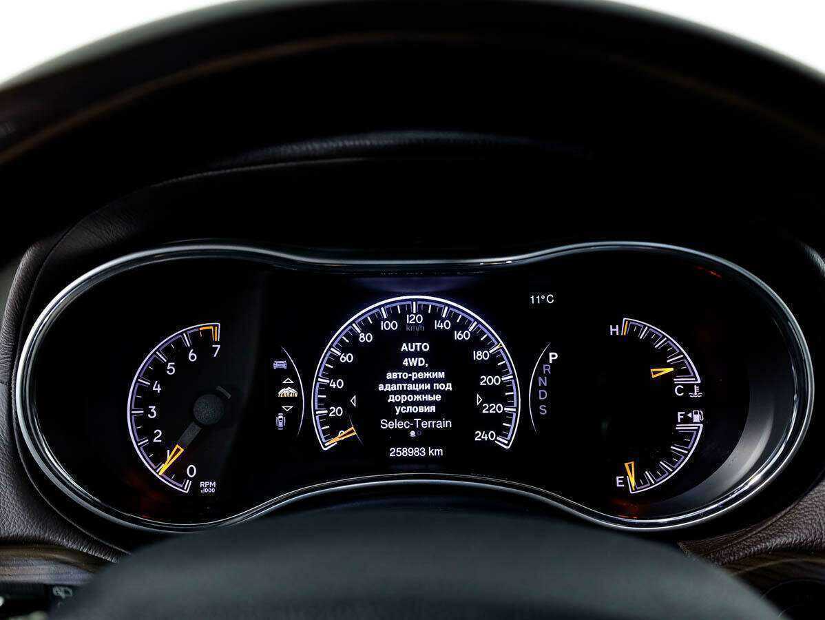 Купить Jeep Grand Cherokee с пробегом. Фото: #24