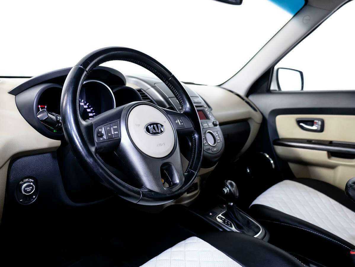 Купить Kia Soul с пробегом. Фото: #9