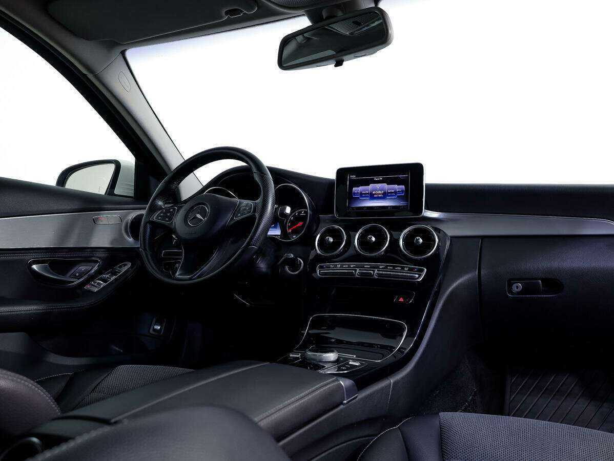 Купить Mercedes-Benz C-Класс с пробегом. Фото: #8