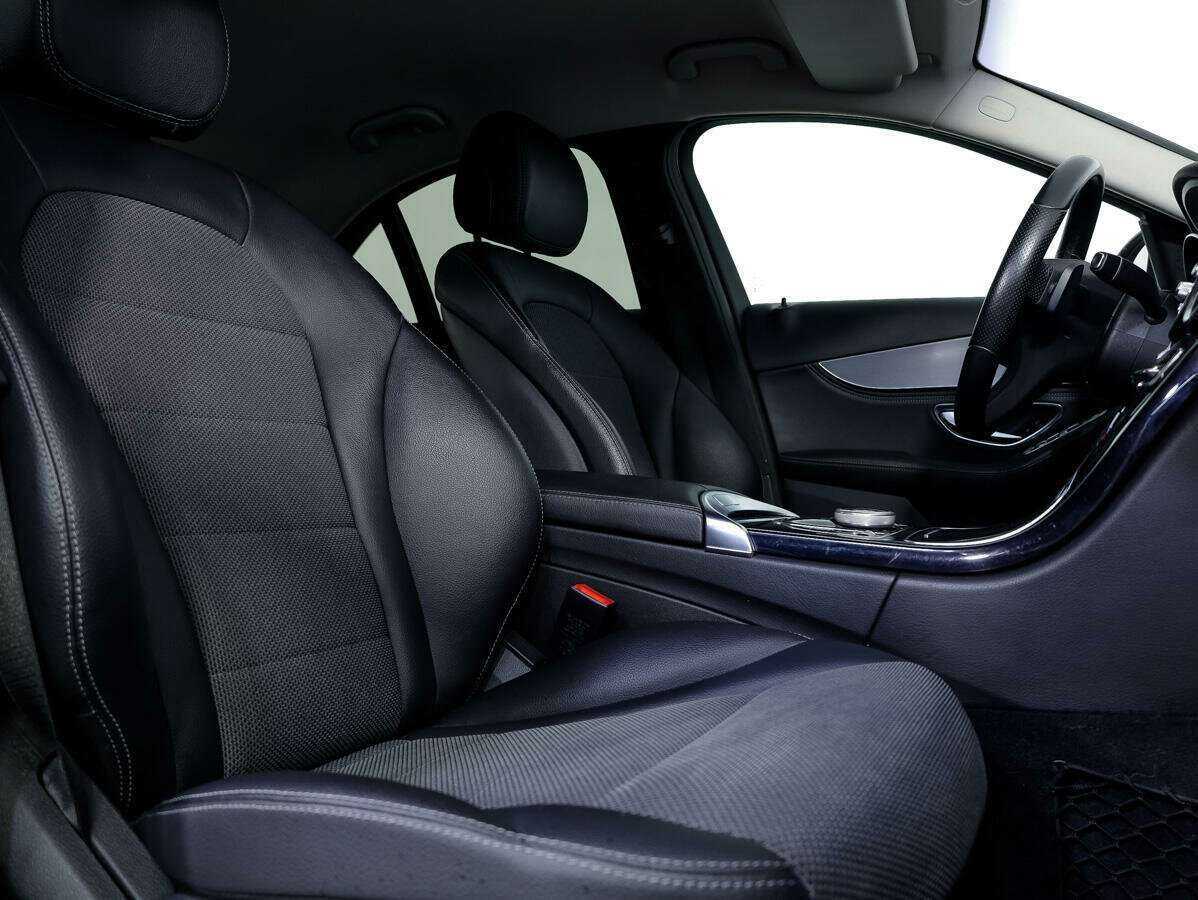 Купить Mercedes-Benz C-Класс с пробегом. Фото: #11