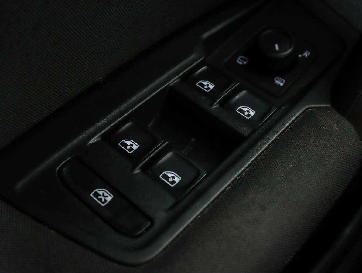 Купить Volkswagen Tiguan с пробегом. Фото: #9