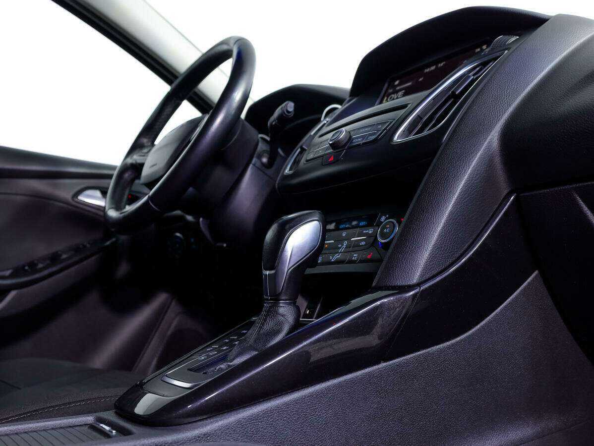 Купить Ford Focus с пробегом. Фото: #16