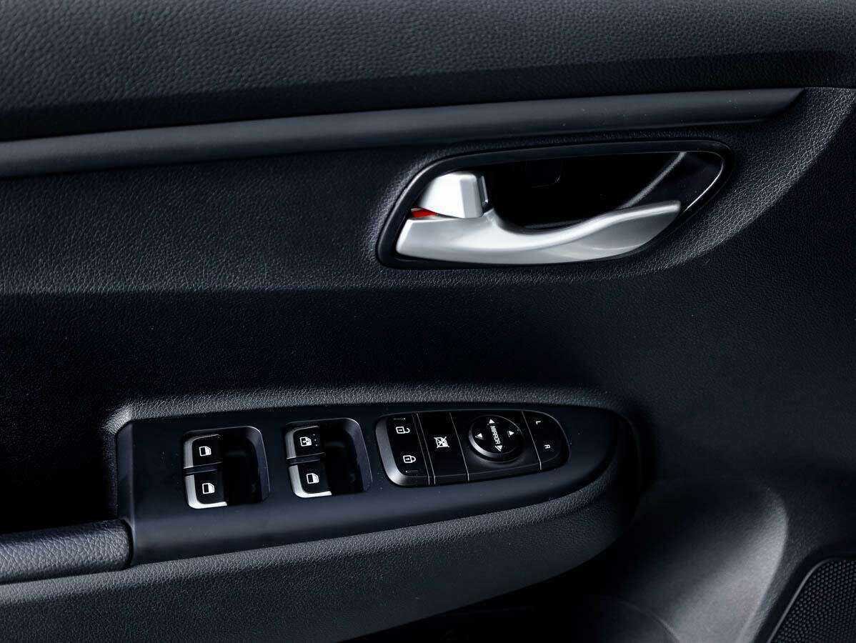 Купить Kia Rio с пробегом. Фото: #12