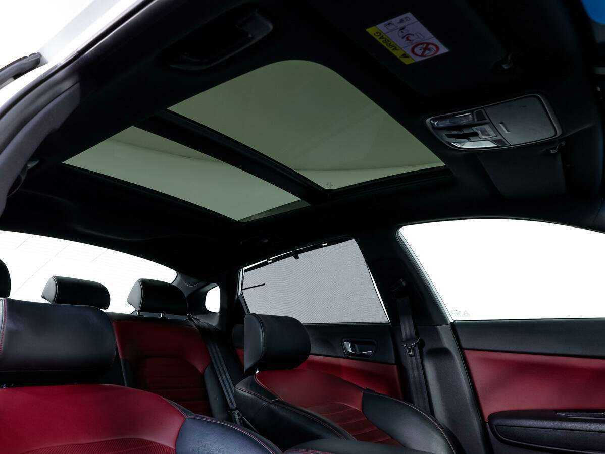 Купить Kia Optima с пробегом. Фото: #21