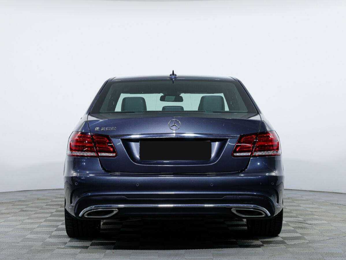 Купить Mercedes-Benz E-Класс с пробегом. Фото: #4