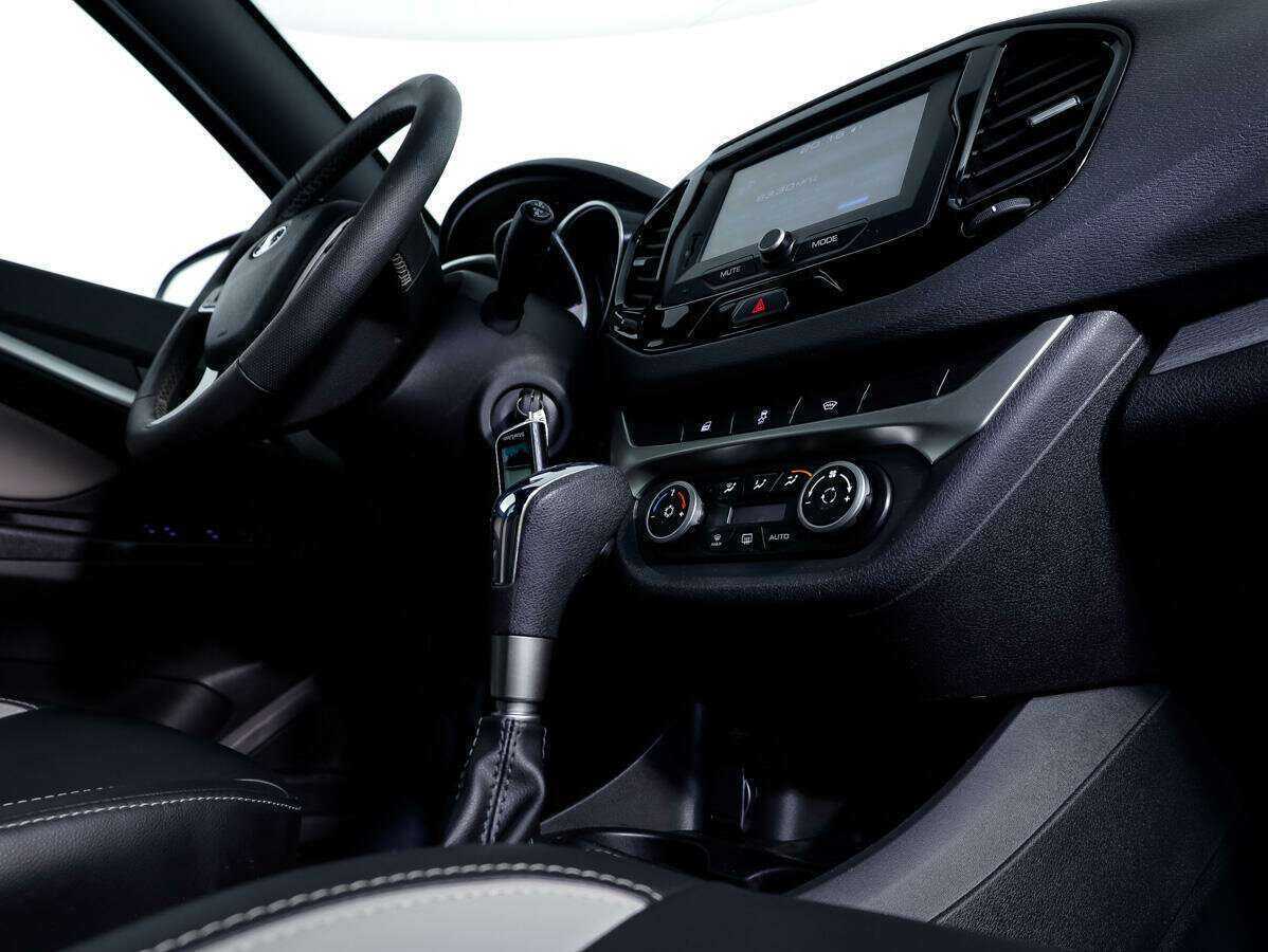 Купить Lada (ВАЗ) Vesta с пробегом. Фото: #15