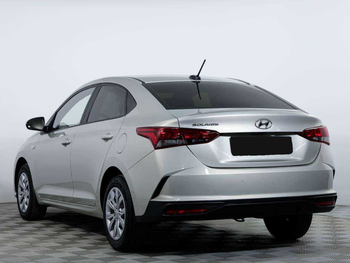 Купить Hyundai Solaris с пробегом. Фото: #5