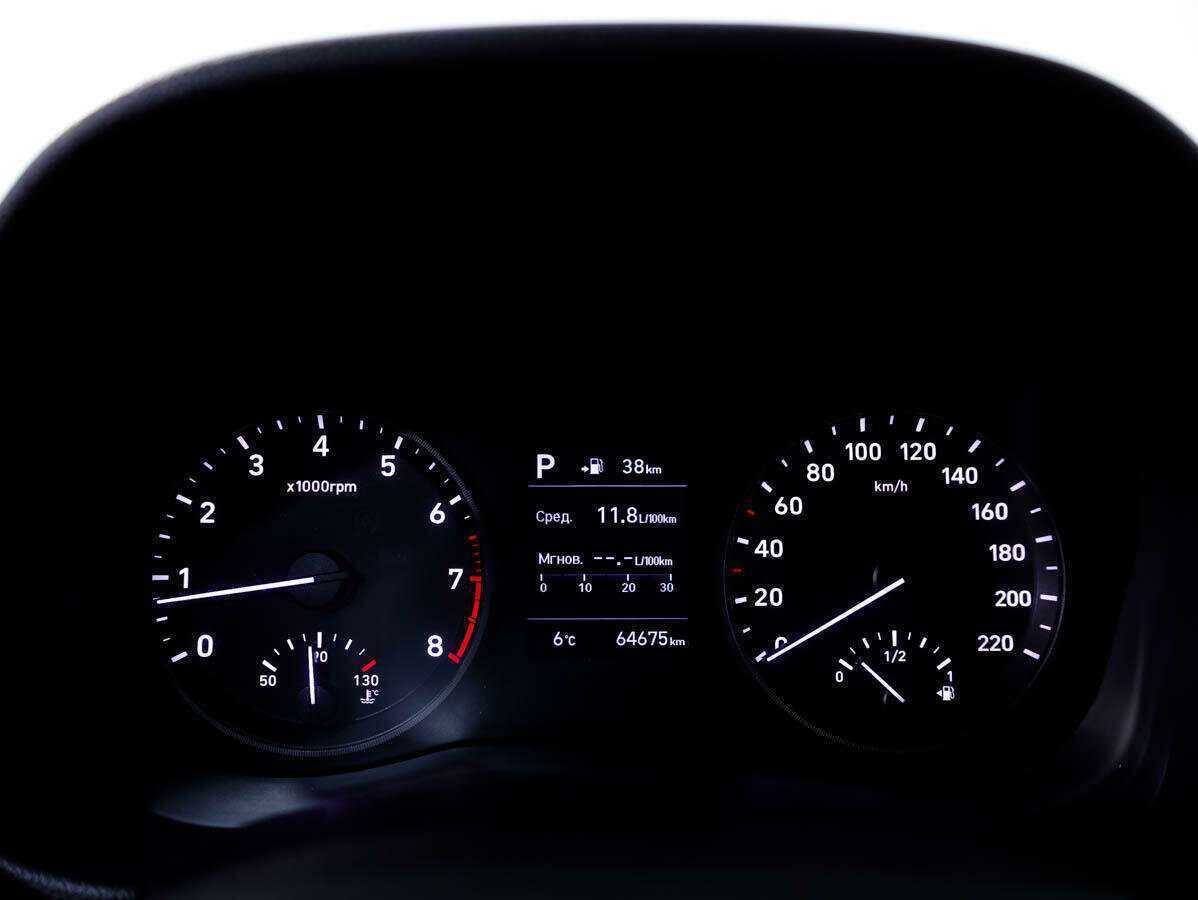 Купить Hyundai Solaris с пробегом. Фото: #9