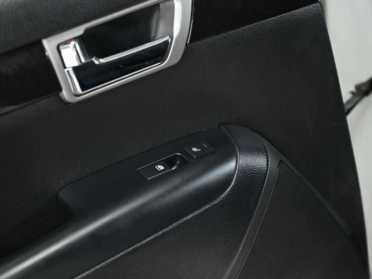 Купить Kia Mohave с пробегом. Фото: #11