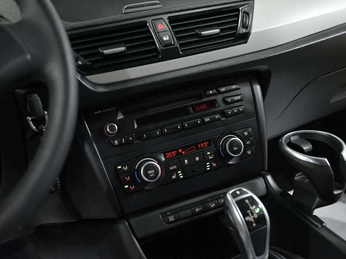 Купить BMW X1 с пробегом. Фото: #11