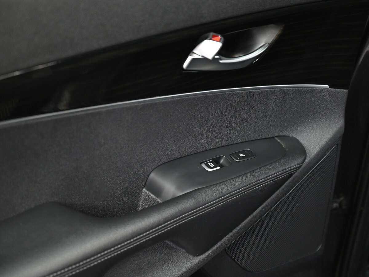 Купить Kia Sorento с пробегом. Фото: #8