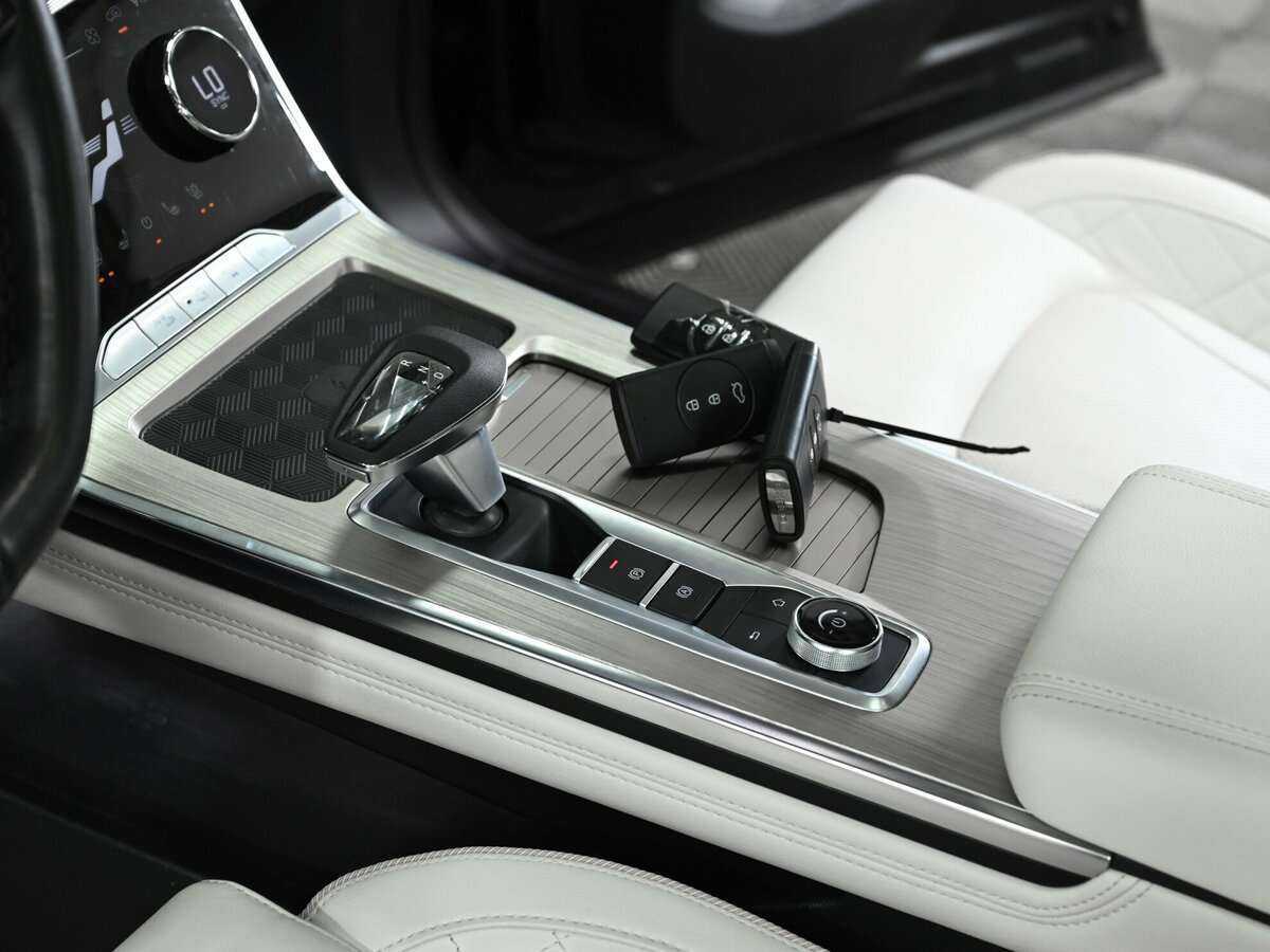 Купить EXEED VX с пробегом. Фото: #16