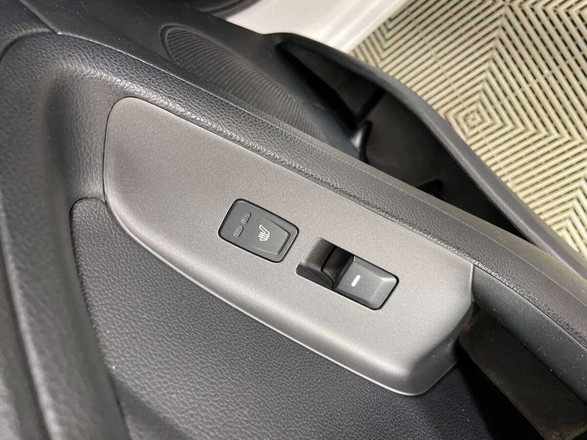 Купить Kia Cerato с пробегом. Фото: #13