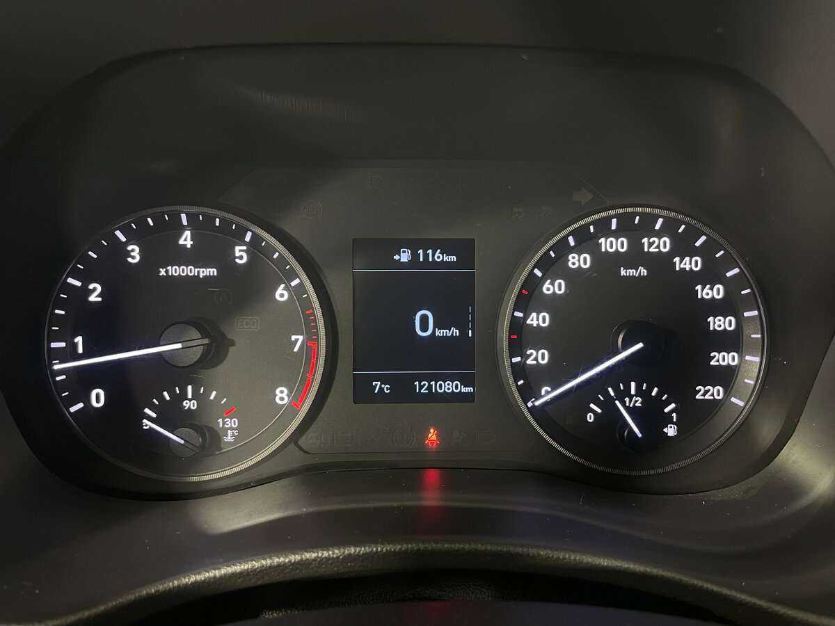 Купить Hyundai Solaris с пробегом. Фото: #12