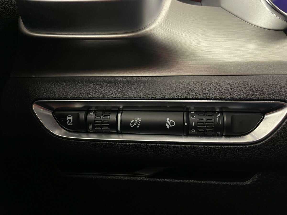 Купить Geely Coolray с пробегом. Фото: #17