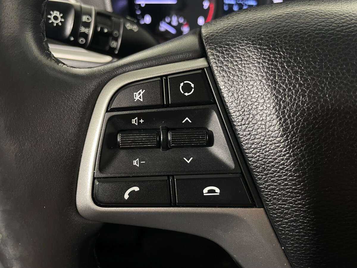 Купить Hyundai Solaris с пробегом. Фото: #15