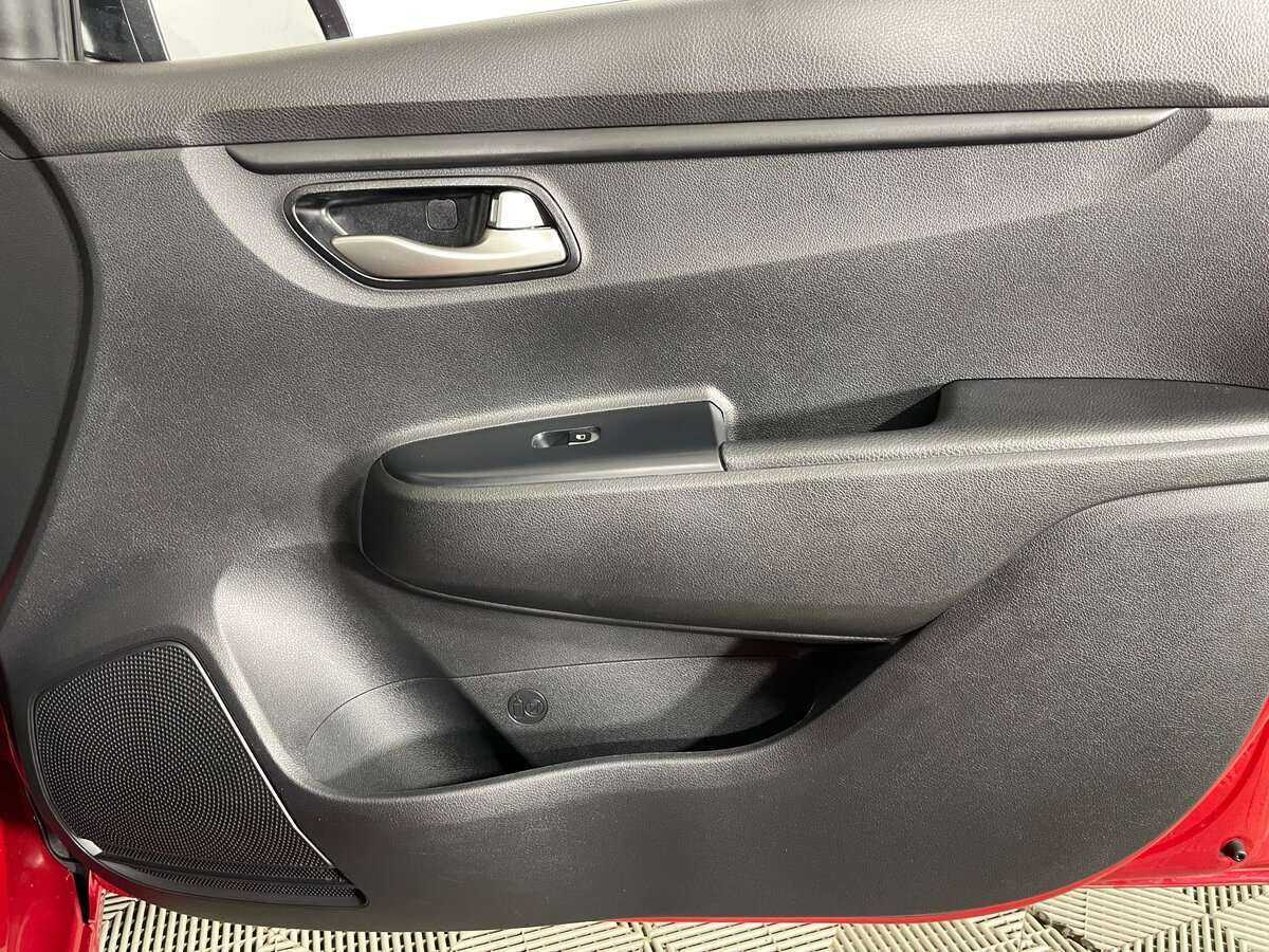 Купить Kia Rio с пробегом. Фото: #25