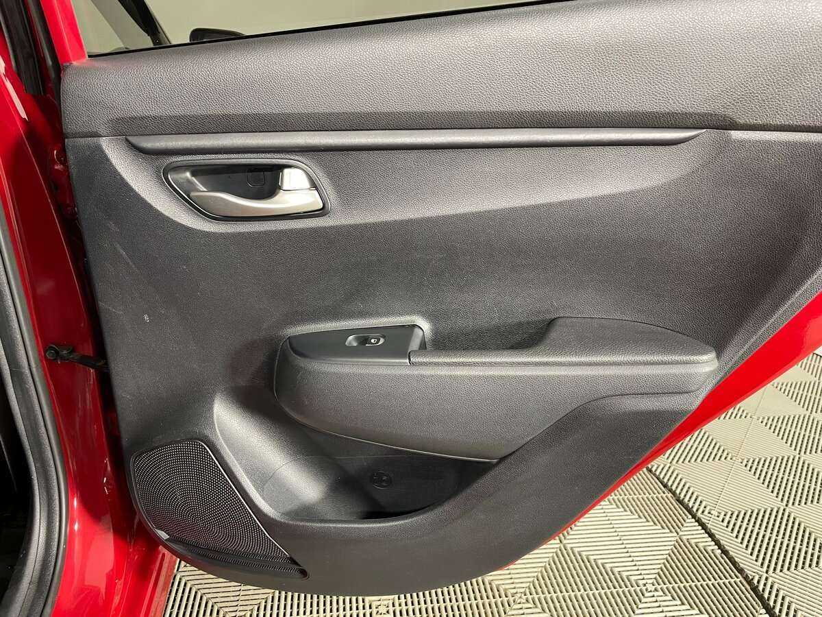 Купить Kia Rio с пробегом. Фото: #26