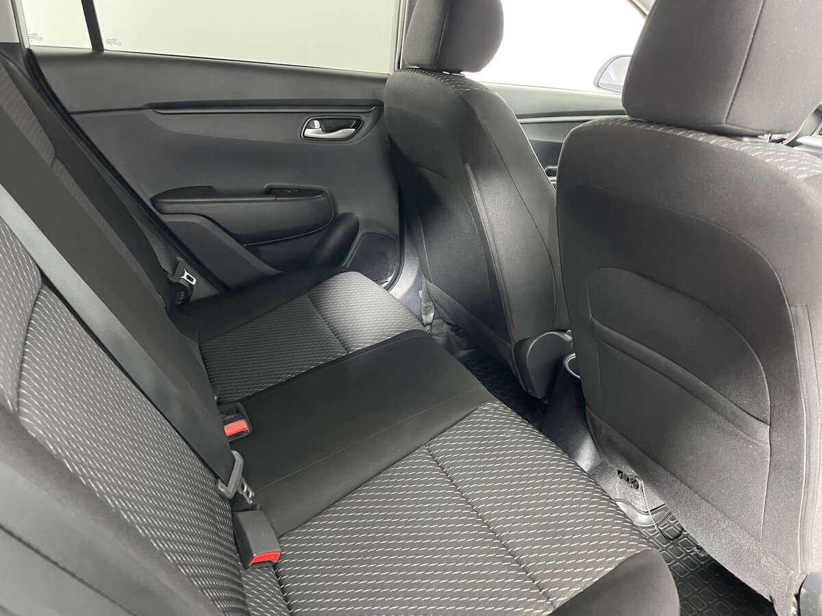 Купить Kia Rio с пробегом. Фото: #26