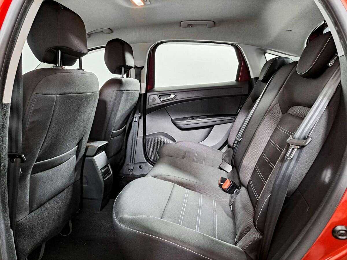 Купить Renault Arkana с пробегом. Фото: #9