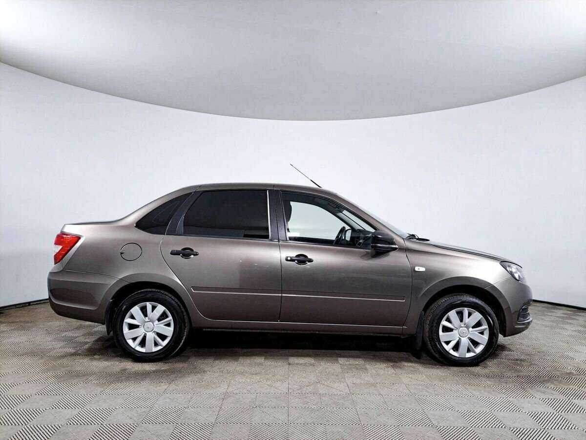 Купить Lada (ВАЗ) Granta с пробегом. Фото: #3