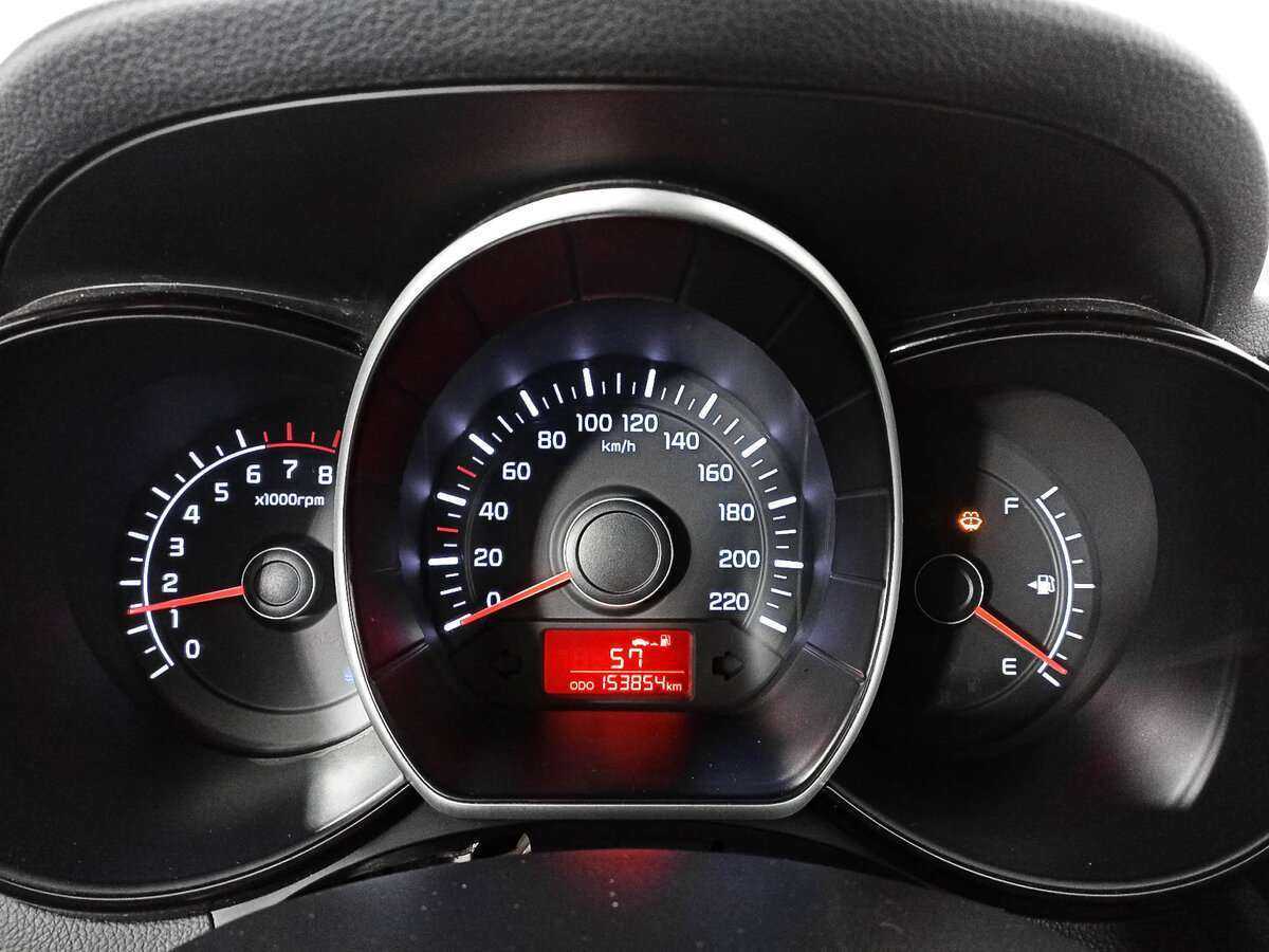 Купить Kia Rio с пробегом. Фото: #10