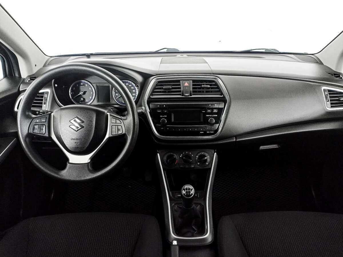 Купить Suzuki SX4 с пробегом. Фото: #11