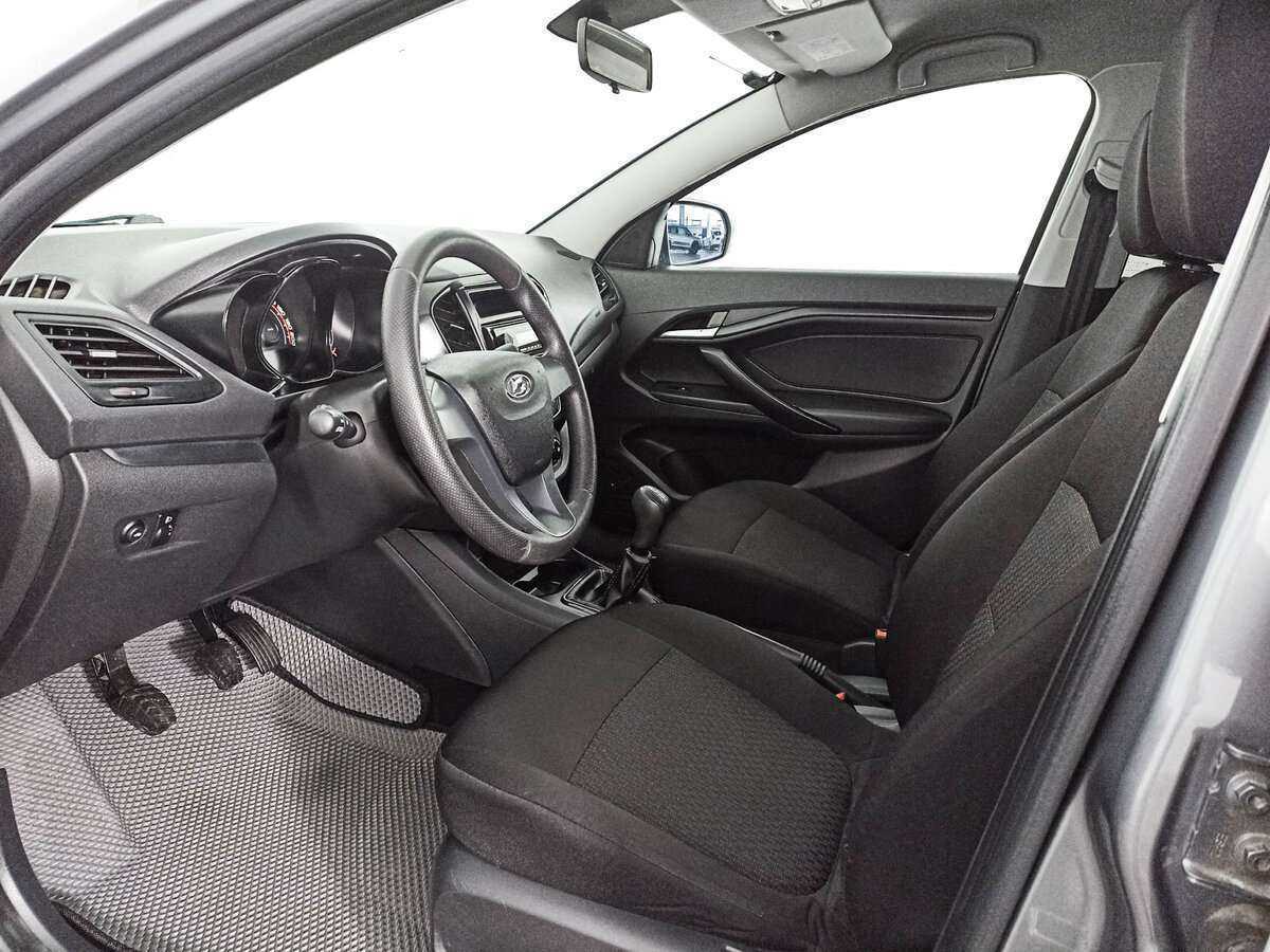 Купить Lada (ВАЗ) Vesta с пробегом. Фото: #13