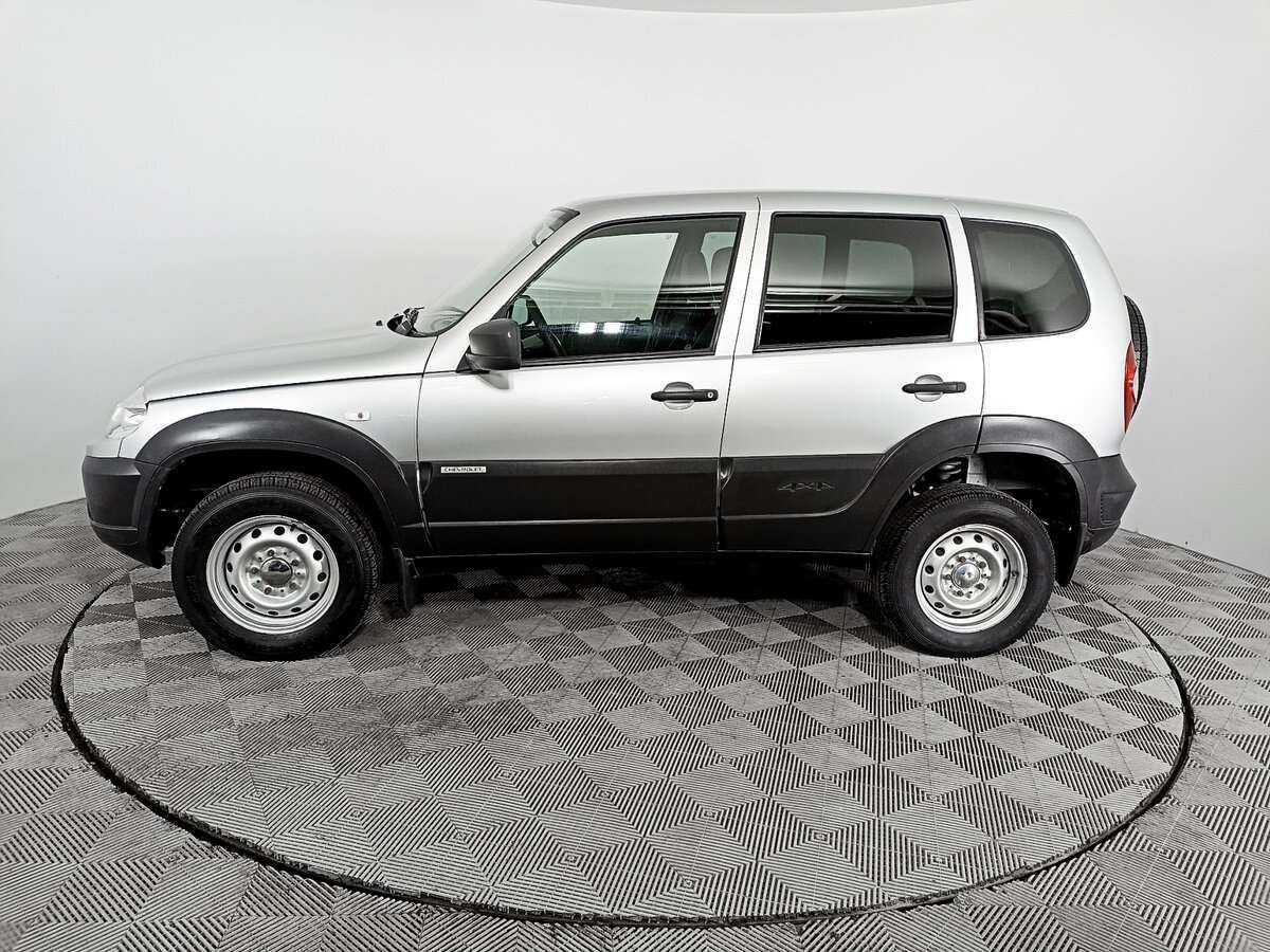 Купить Chevrolet Niva с пробегом. Фото: #7