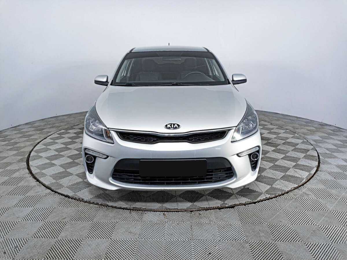 Купить Kia Rio с пробегом. Фото: #1