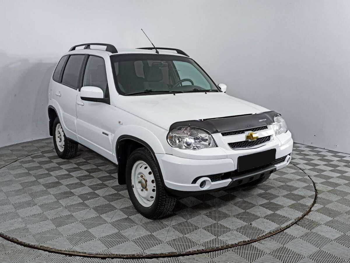 Купить Chevrolet Niva с пробегом. Фото: #2