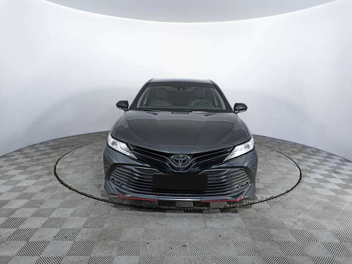 Купить Toyota Camry с пробегом. Фото: #1