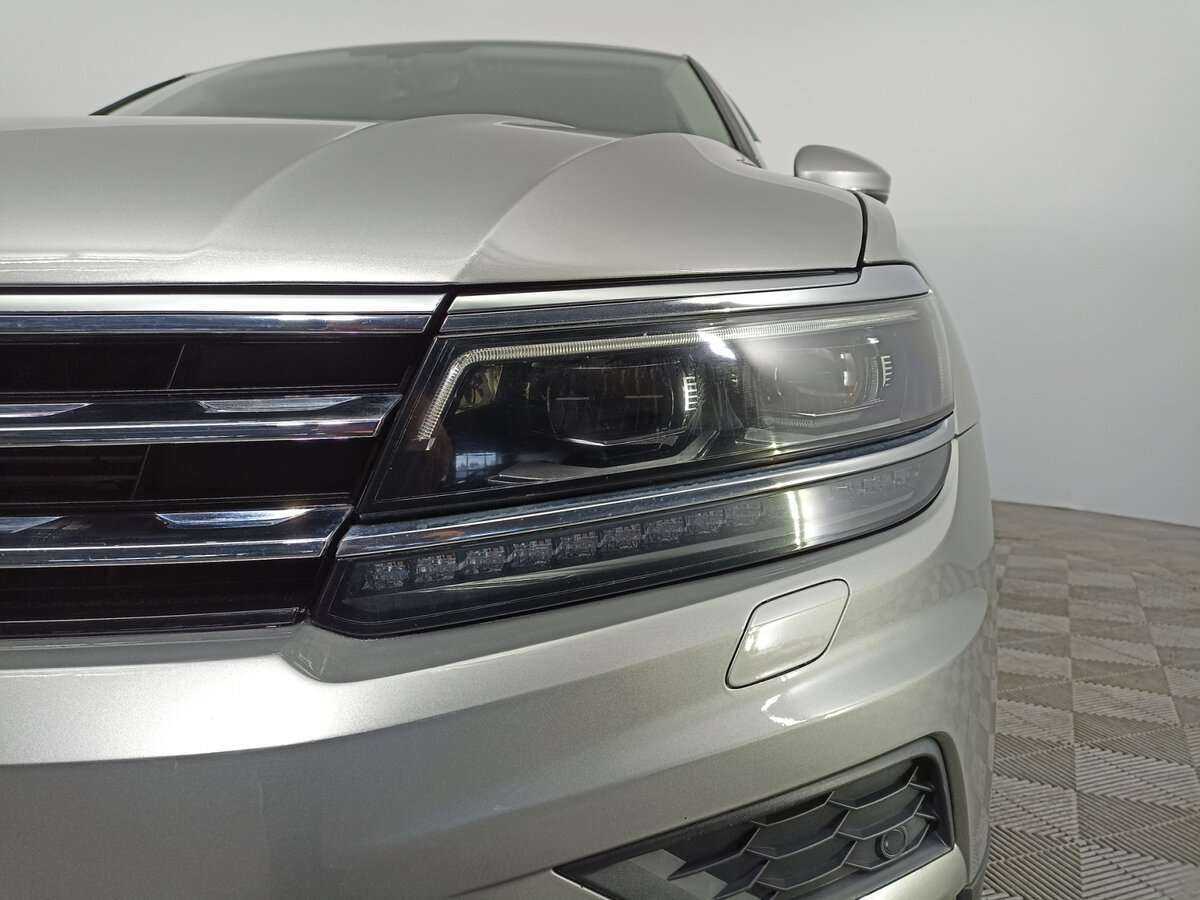 Купить Volkswagen Tiguan с пробегом. Фото: #16