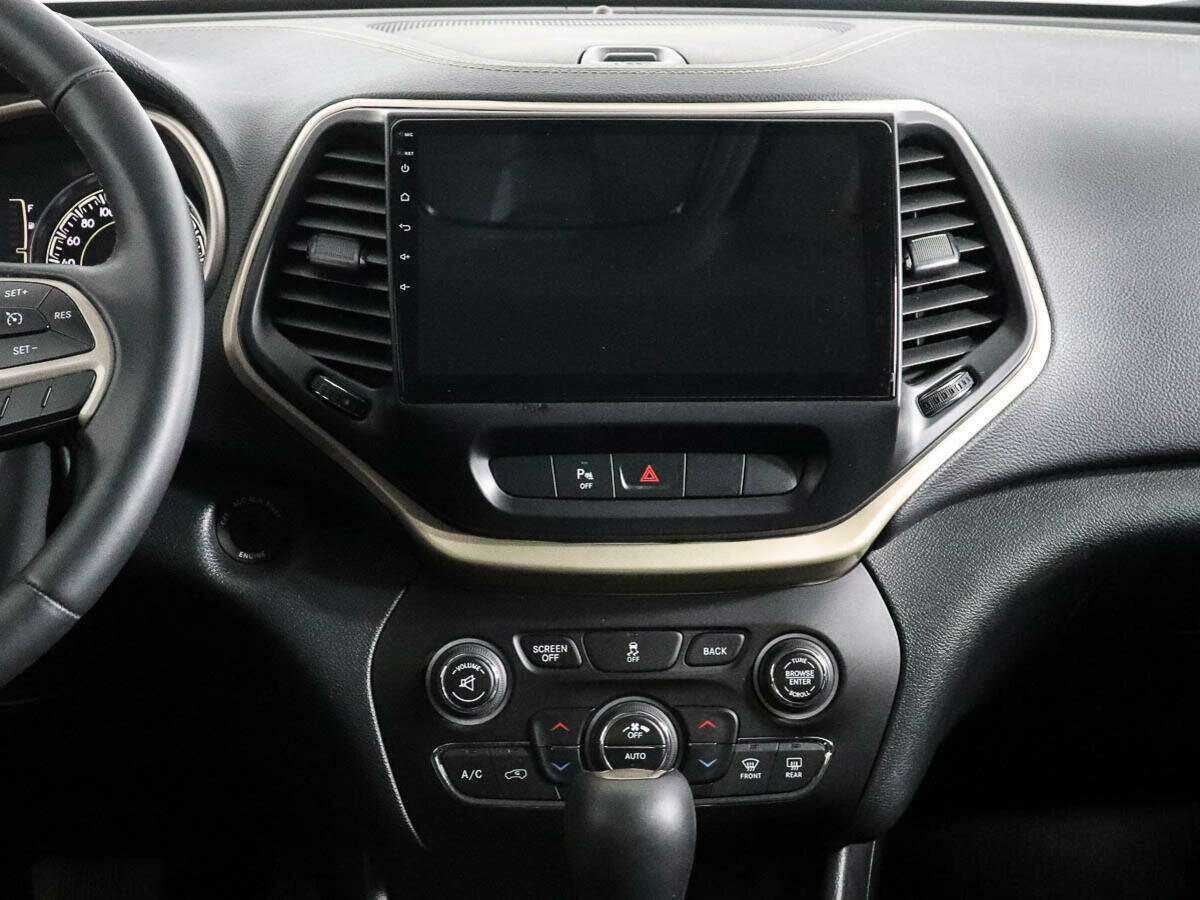 Купить Jeep Cherokee с пробегом. Фото: #11