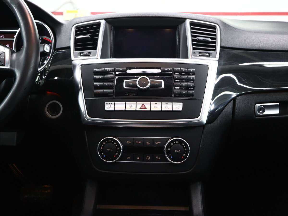 Купить Mercedes-Benz M-Класс с пробегом. Фото: #17